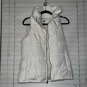 Old Navy fleece-lined puffer vest